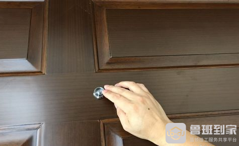 安全防盗从猫眼开始 防盗门猫眼安装步骤