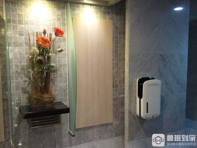 勤洗手病绕道走 烘手器安装步骤