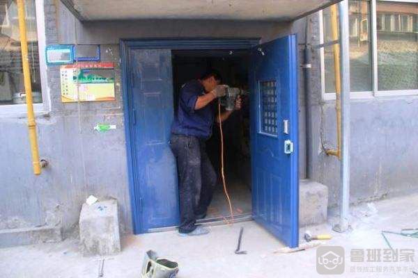 防盗门有故障？维修有方法