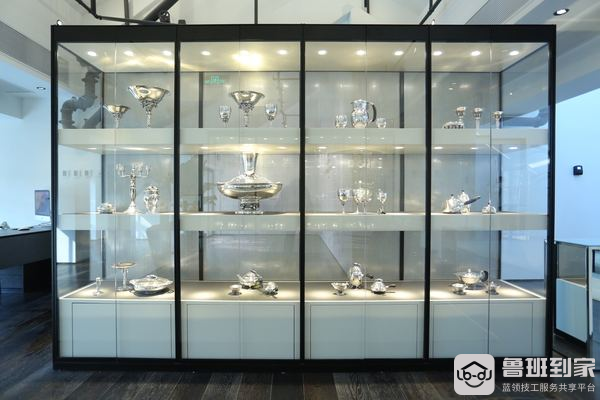 看看展示柜的美感，展示柜介绍
