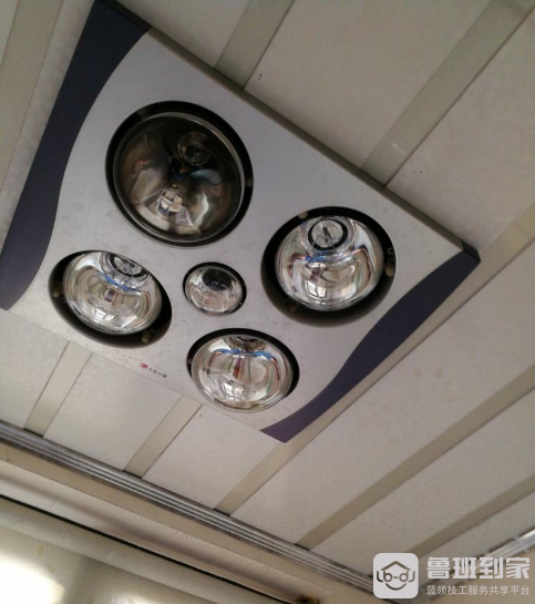 浴霸灯坏了怎么换？