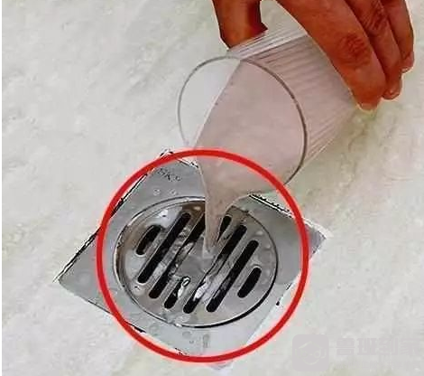 苏打粉加醋除臭