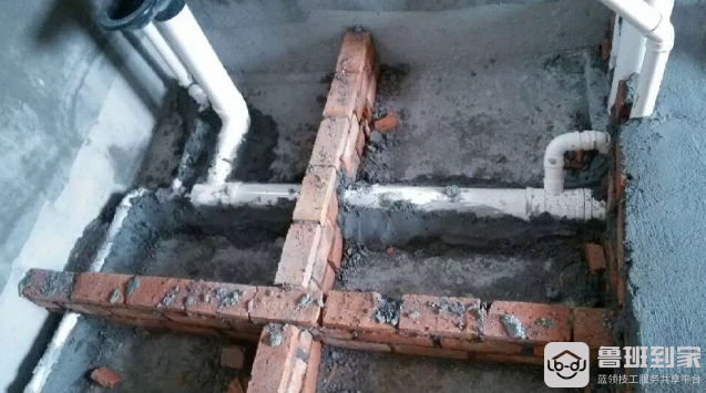 用红砖做隔断架空