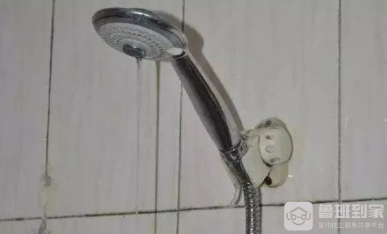 花洒安装中我们要看懂这些，优点和缺点都要知道！