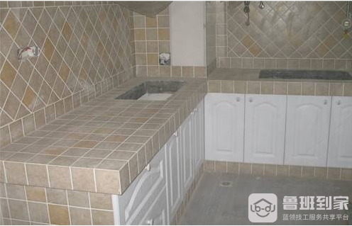 砌砖橱柜工具和原料