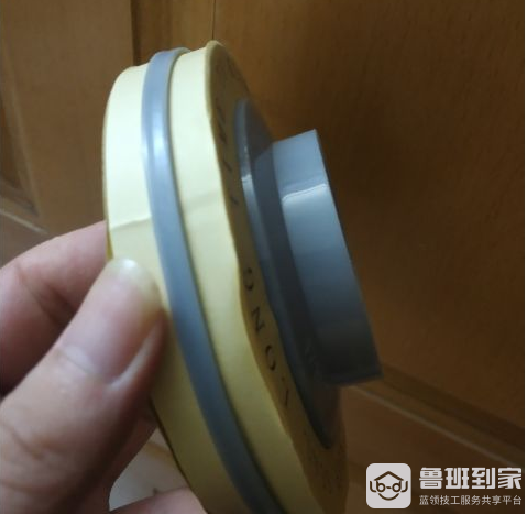 马桶防溢器如何安装