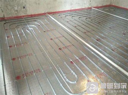 采暖设备：地暖和空调，有何不同？