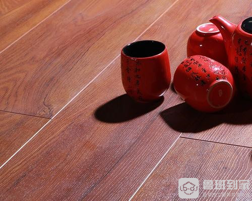 森麦尔地板是几线品牌