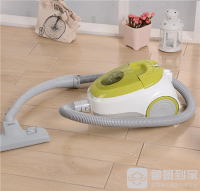 美的吸尘器