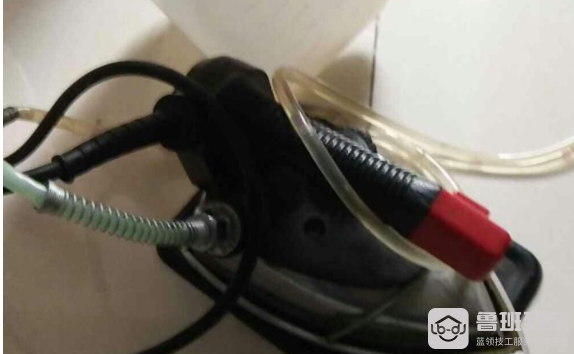 吊瓶式熨斗的特点