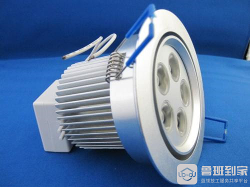 卤素灯55瓦换LED多少瓦合适