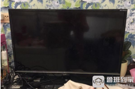 电视32寸一般要多少钱
