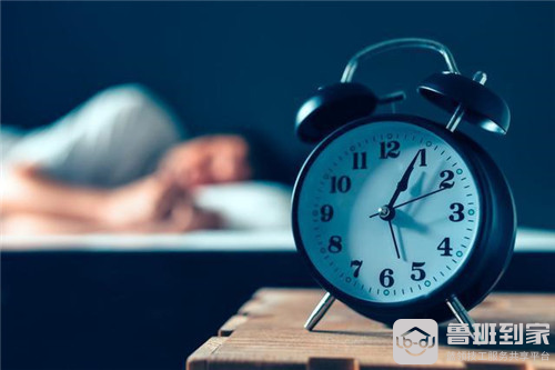 失眠睡不着？教你几个方法让你快速入睡