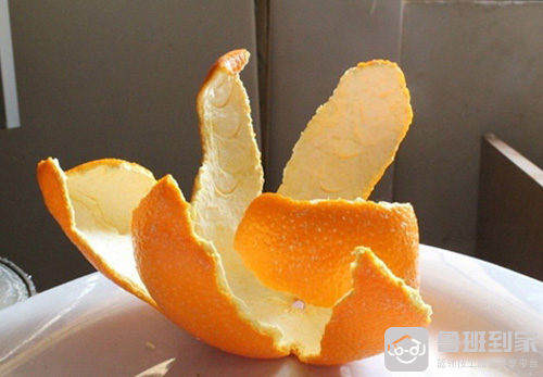 冰箱臭味严重怎么去除之橘子皮除味法