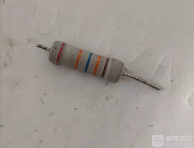 数字万用表能测电容值吗