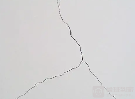 墙体裂缝产生的原因是什么，墙体开裂怎么办