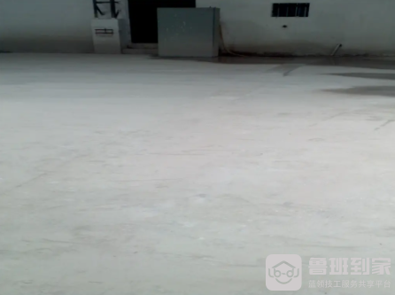 水泥地面起砂怎么办，水泥地面为什么会起沙