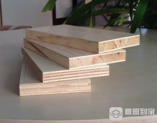 什么是实木颗粒板，实木颗粒板的优缺点有哪些