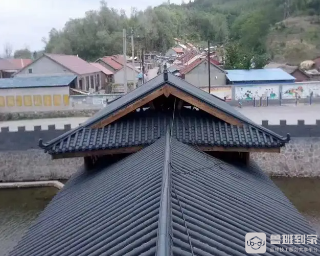 屋面瓦施工工艺流程是什么，屋面瓦施工时有哪些注意事项