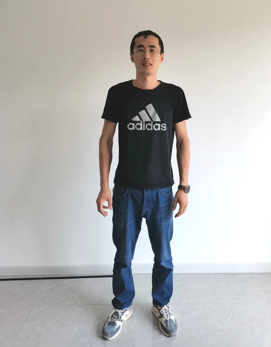 机械工转行安装，新葡萄京官网娱乐何师傅的匠心与坚守