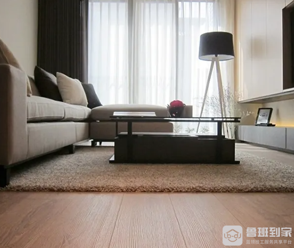 地板甲醛释放量标准是多少，什么类型的地板甲醛含量比较小
