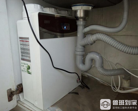 反渗透净水机怎么样，反渗透净水机的优缺点有哪些