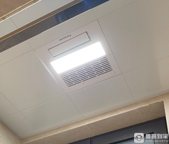 浴霸灯风暖全坏怎么换，浴霸风暖好还是灯暖好