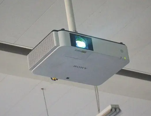 投影机安装流程是什么，投影机安装注意事项有哪些