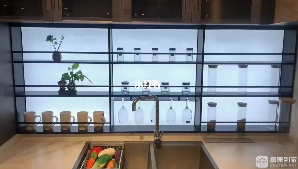 层板背光灯是怎么安装的