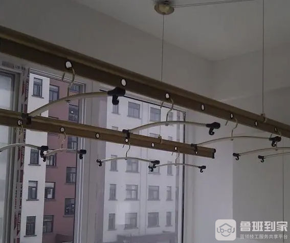 晾衣架安装尺寸是多少，晾衣架安装需要准备什么工具