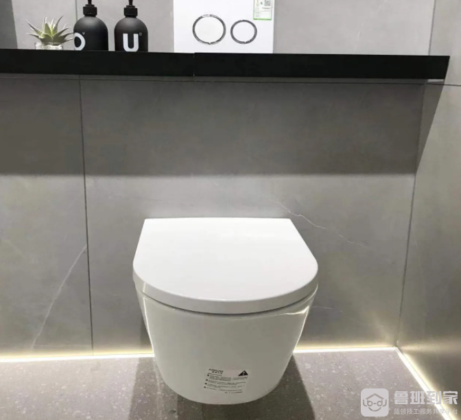 墙排式马桶的优缺点有哪些，墙排式和地排式马桶的区别是什么