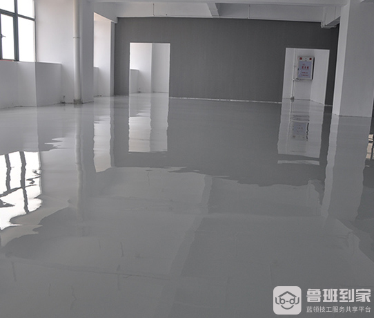 自流平地面做法是什么，自流平地面施工的注意事项有哪些