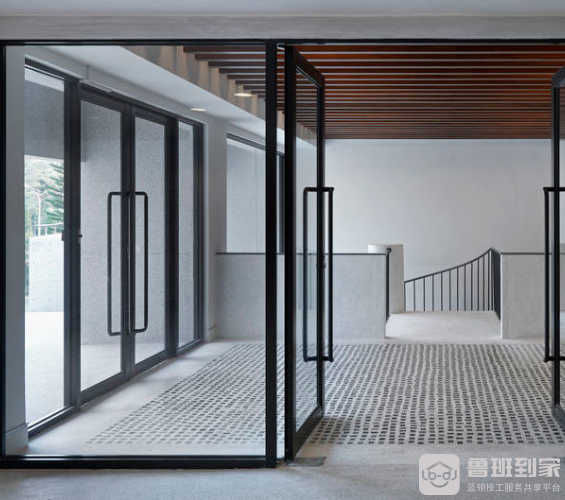 玻璃门