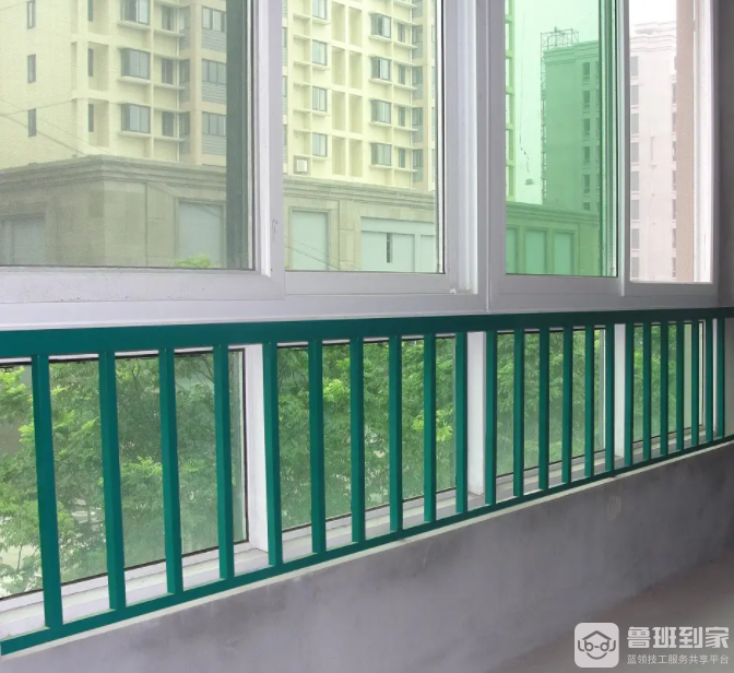 窗户护栏