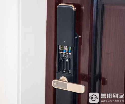 半岛BOB·中国官方网站指纹门锁原理是什么指纹门锁结构构成是什么(图2)