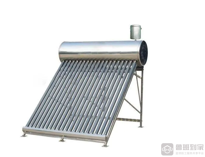 太阳能热水器的温度计在太阳能的什么地方