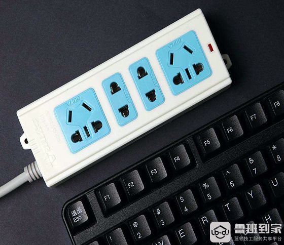 插座接电线正确接法
