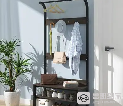 玄关挂衣架多高合适