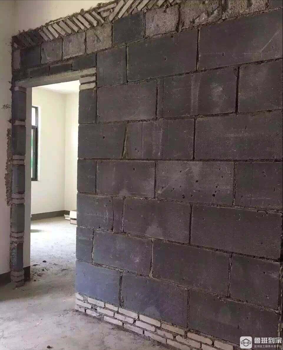 过去盖房常用的红砖，为什么国家要禁用，来看它的危害就明白了