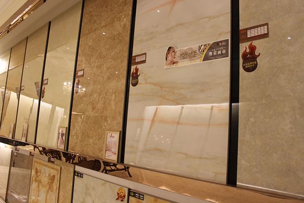 红蜘蛛瓷砖如何呢红蜘蛛瓷砖的优势有哪些