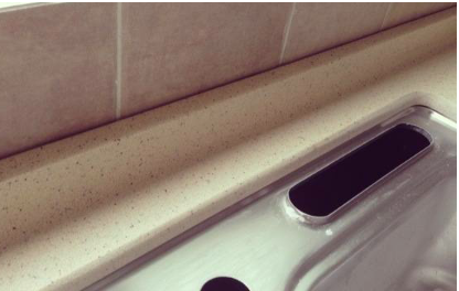 人造石材质的厨房挡水条