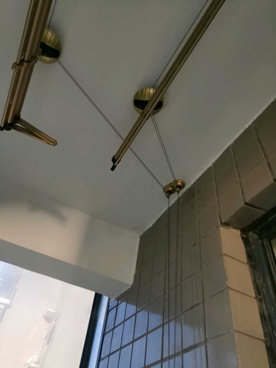 长沙市晾衣架上门安装毛师傅-提供专业晾衣架安装维修服务